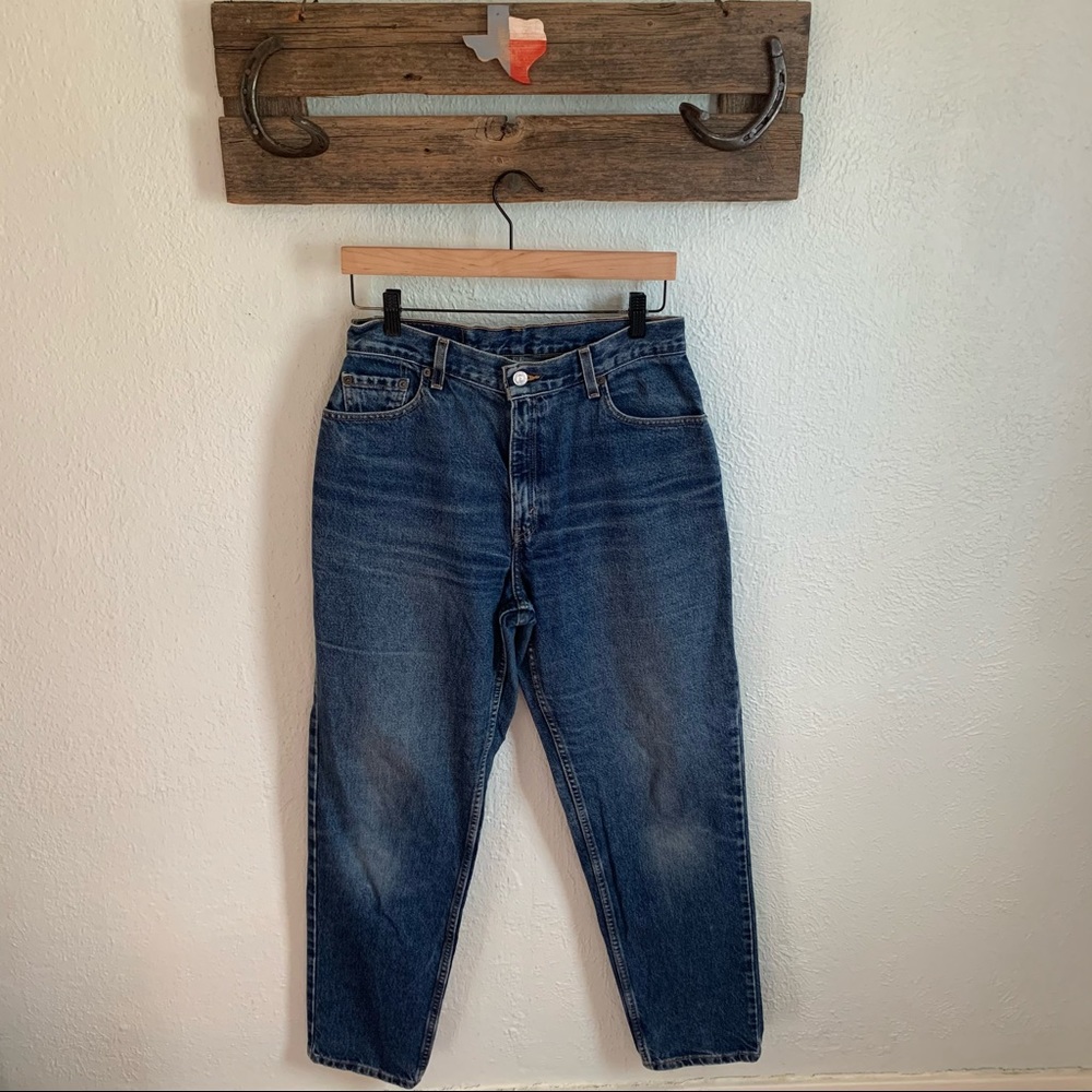 Vintage 90s Levi's 550 High Rise Tapered Relaxed Blue Jeans
